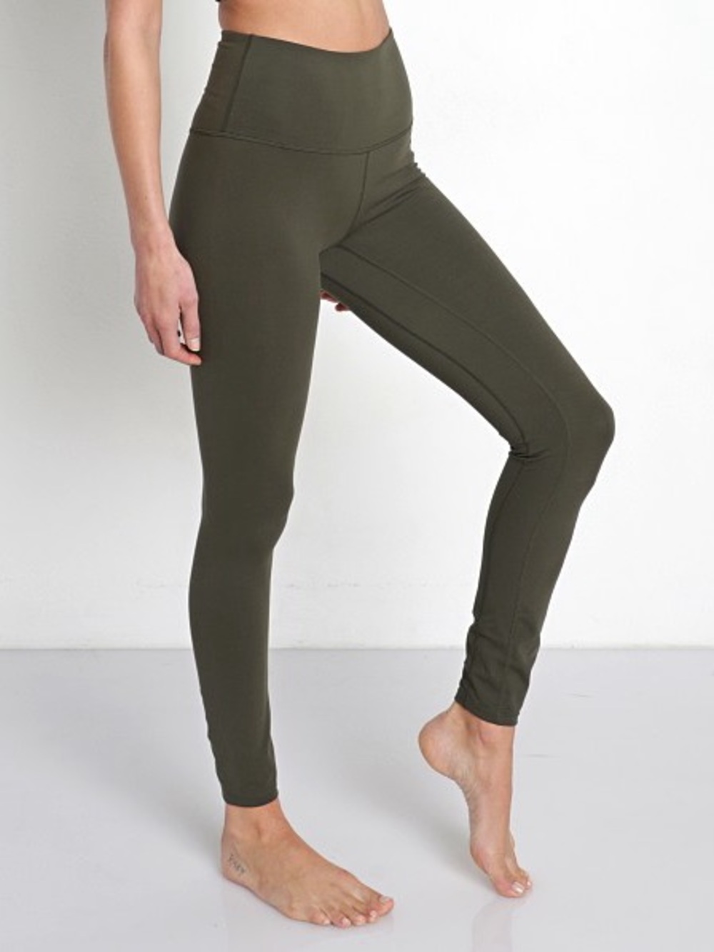 VARLEY High-Waist Olive Green Active Leggings Size medium